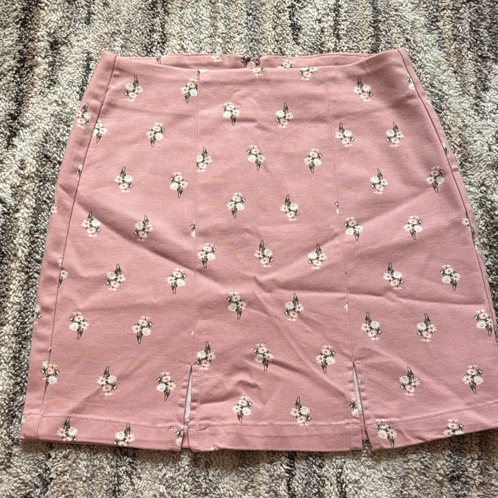 Aeropostale Dusty Pink Floral Skirt